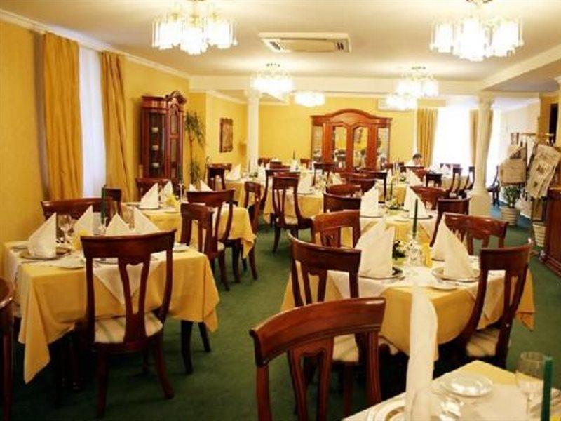 Monte-Nelly Hotel Bucharest Exterior photo